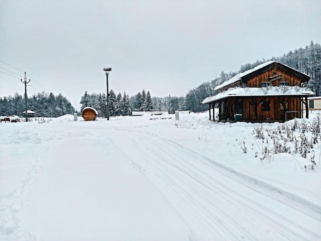 CHALET BORŮVKA - biofarma na samotě v lesích Benesov (Blansko) Exterior foto